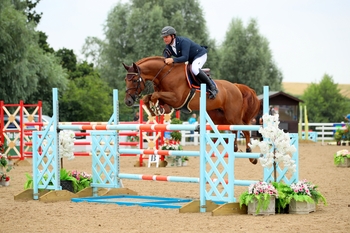 Adam Botham claims the British Horse Feeds Speedi-Beet HOYS Grade C Qualifier at Hartpury University Show